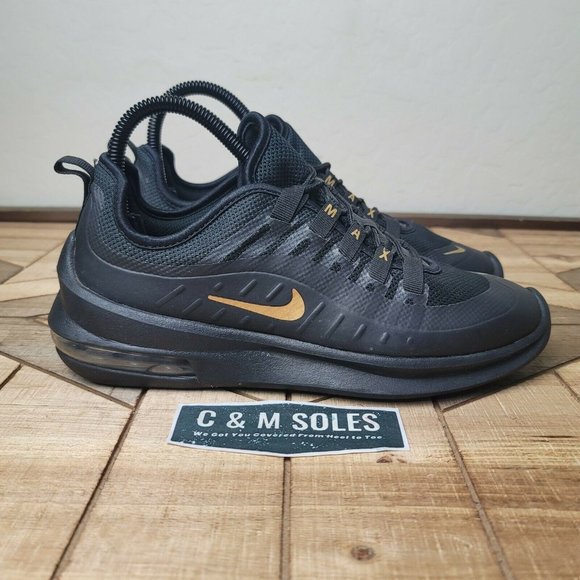 nike air max axis black and gold